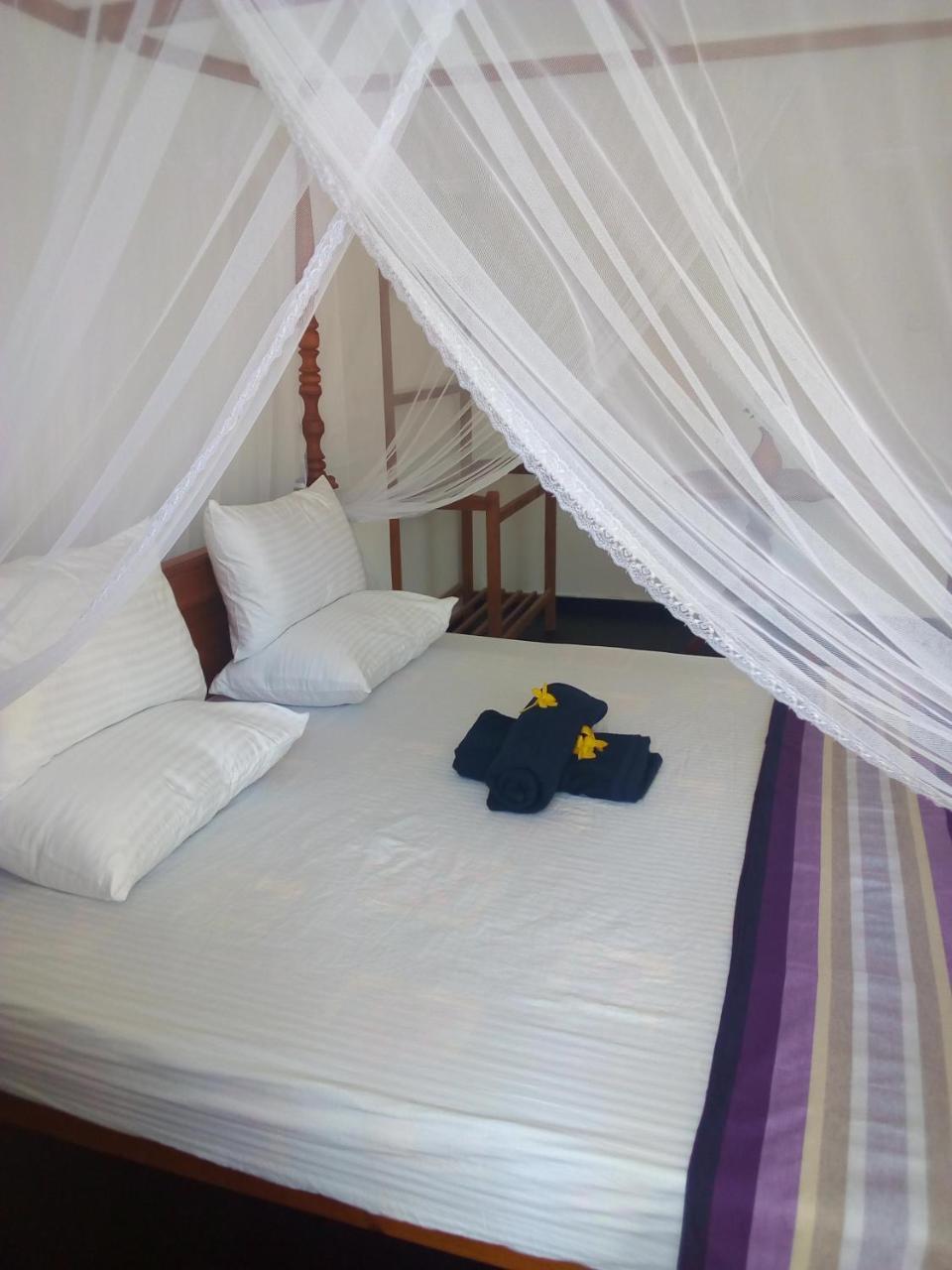 Hotel Daasa Guest Mirissa Esterno foto